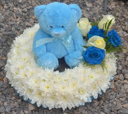 Baby Funeral Wreath with Teddy buy online or call 0333 5330 015