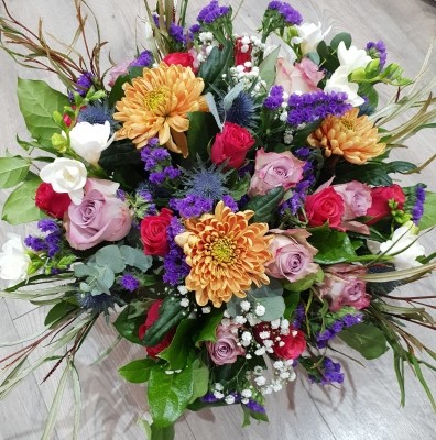 country blooms by florist in Croydon for delivery in CR0 CR2 CR3 CR4 CR5 CR6 CR7 CR8 SE25 SE26 SM1 