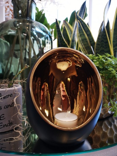 Oval Candle Holder buy online or call 0333 5330 015