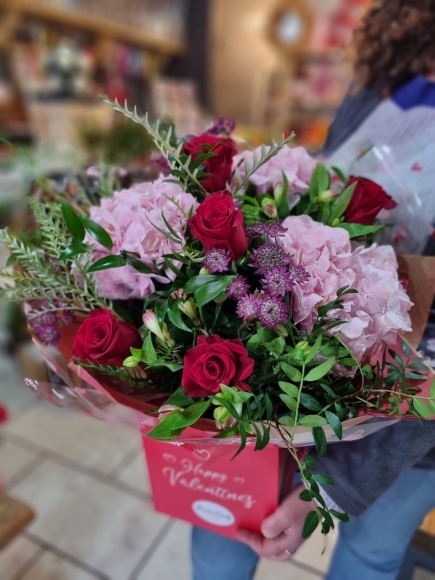Stunning compact look bouquet with hydrangeas and roses made by florist in Croydon for delivery in CR0 CR2 CR3 CR4 CR5 CR6 CR7 CR8 SE25 SW16 SE3 SE6 SE12 BR4 BR2 BR1 BR3