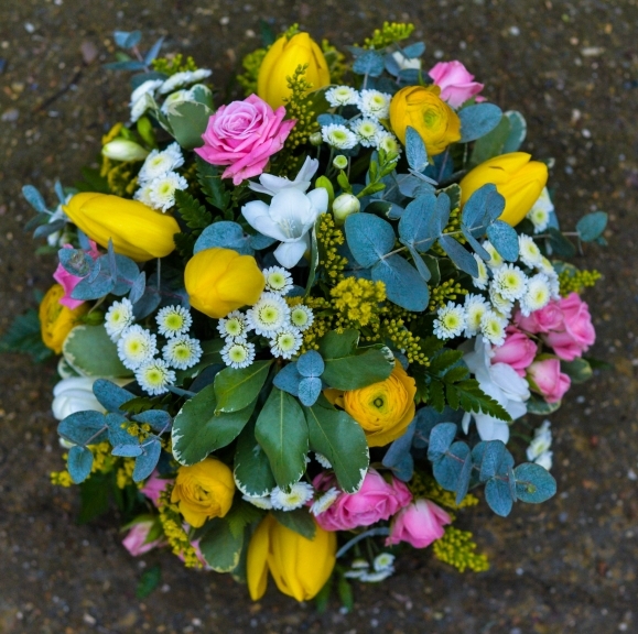 Seasonal funeral posy made by florist Croydon for free delivery in South London, Croydon, Surrey, UK