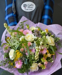 soft pinks, creams, yellows bouquet handmade by local florist in Croydon for same day delivery in Cr, perfect for Valentines
