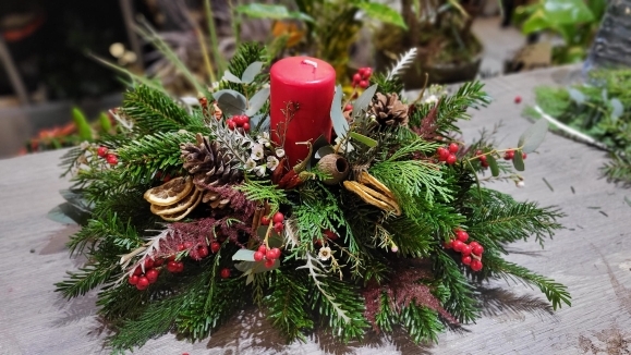 Pillar candle florist centerpiece by Croydon Florist