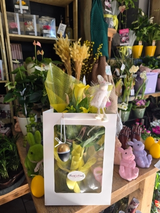 Giftwrapped Calla lily planter